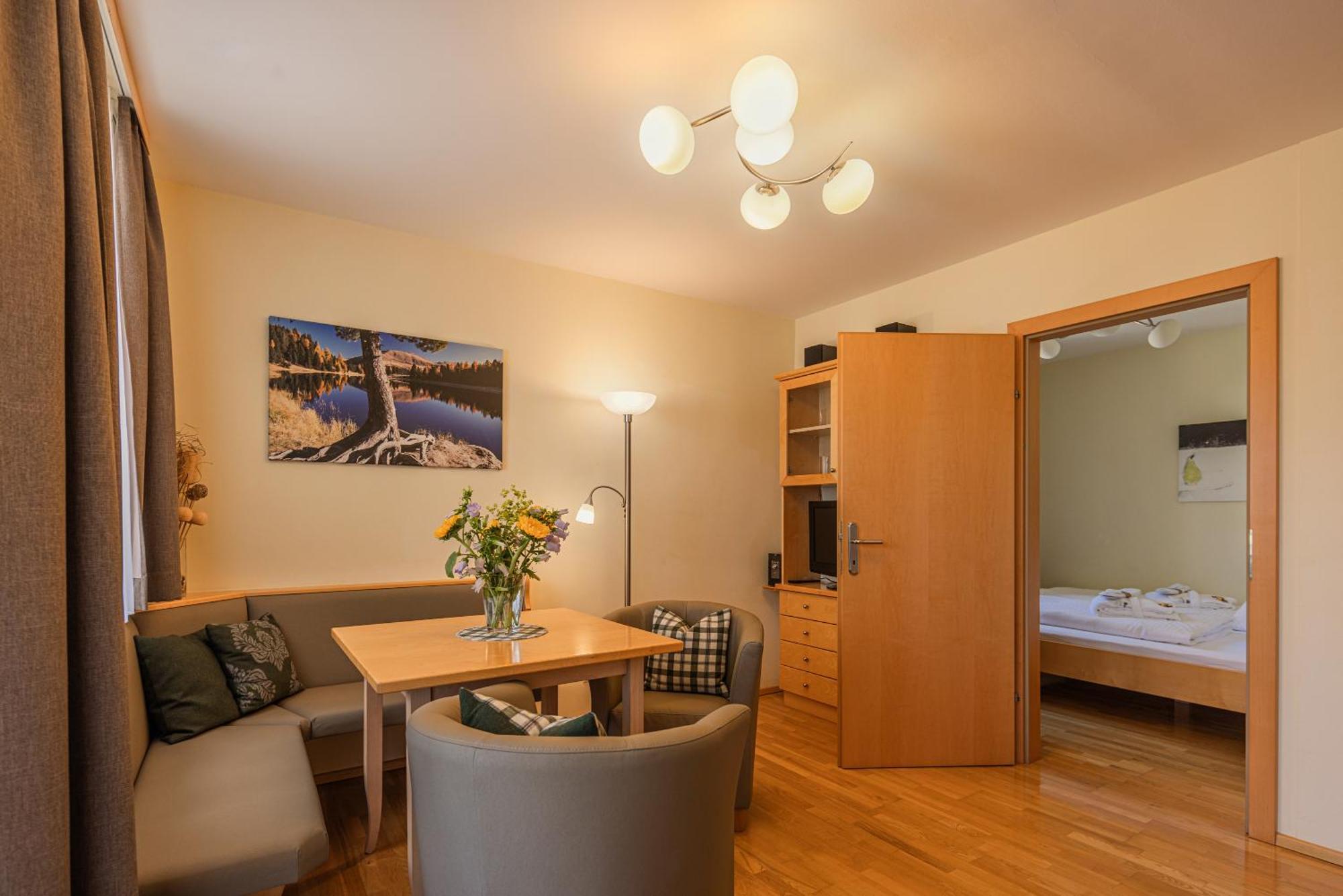 Aparthotel Alpine 4*